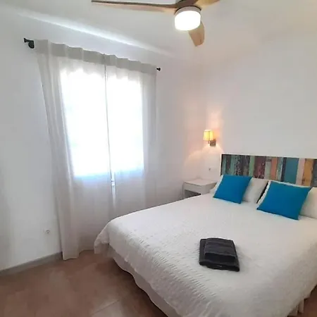 Cala Blanes, Con Piscina Apm-2142 * קאלה אן בלאנס